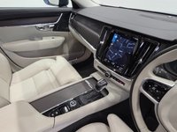 USED 2020 69 VOLVO V90 Cross Country 2.0 T5 Plus Estate 5dr Petrol Auto AWD Euro 6 (s/s) (250 ps) 