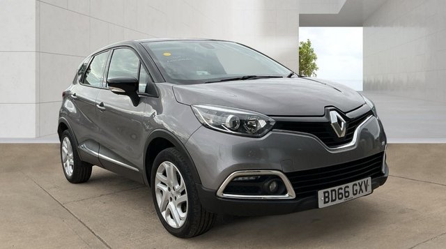 View our RENAULT CAPTUR