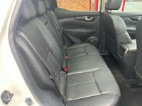 USED 2015 15 NISSAN QASHQAI 1.6 dCi Tekna SUV 5dr Diesel Manual 2WD Euro 5 (s/s) (130 ps) 103726 miles
