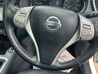 USED 2015 15 NISSAN QASHQAI 1.6 dCi Tekna SUV 5dr Diesel Manual 2WD Euro 5 (s/s) (130 ps) 103726 miles