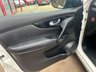 USED 2015 15 NISSAN QASHQAI 1.6 dCi Tekna SUV 5dr Diesel Manual 2WD Euro 5 (s/s) (130 ps) 103726 miles