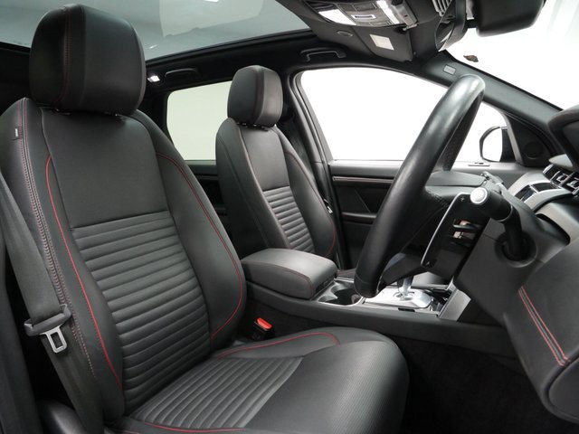 View our LAND ROVER DISCOVERY SPORT