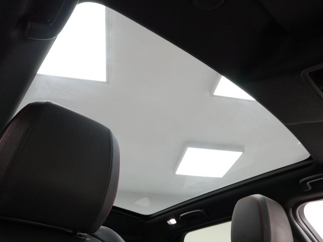 View our LAND ROVER DISCOVERY SPORT