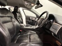 USED 2013 13 JAGUAR XF 3.0d S V6 Portfolio Sportbrake 5dr Diesel Auto Euro 5 (s/s) (275 ps) 