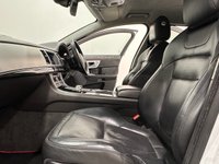 USED 2013 13 JAGUAR XF 3.0d S V6 Portfolio Sportbrake 5dr Diesel Auto Euro 5 (s/s) (275 ps) 