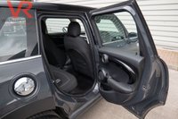 USED 2020 20 MINI HATCH 2.0 Cooper S Classic Hatchback 5dr Petrol Manual Euro 6 (s/s) (192 ps) Bluetooth + Cruise Control + Black Contrast Roof