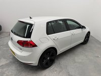 USED 2016 66 VOLKSWAGEN GOLF 2.0 TDI BlueMotion Tech Match Edition Hatchback 5dr Diesel Manual Euro 6 (s/s) (150 ps) 