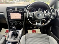 USED 2019 19 VOLKSWAGEN GOLF 2.0 TDI R-Line Hatchback Diesel (150BHP) 