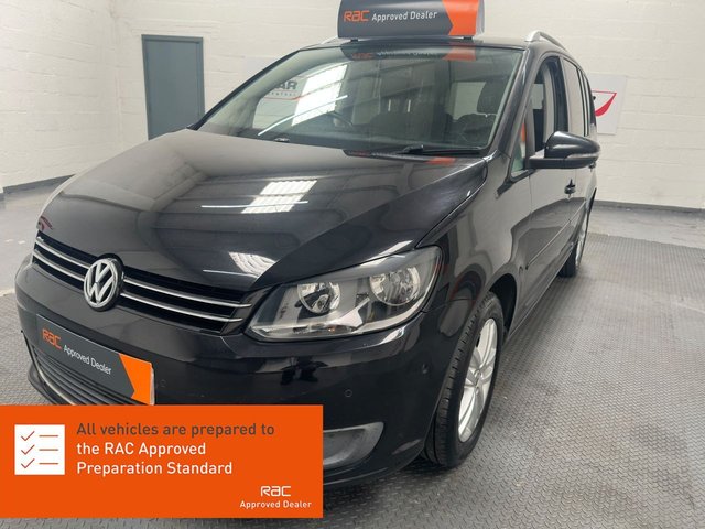 View our Volkswagen Touran 1.6 TDI SE MPV 5dr Diesel Manual Euro 5 (105 ps)