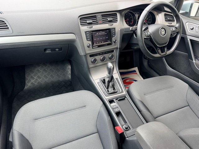 View our VOLKSWAGEN GOLF