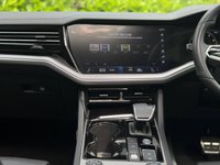 USED 2021 21 VOLKSWAGEN TOUAREG 3.0 TSI V6 Black Edition SUV 5dr Petrol Tiptronic 4Motion Euro 6 (s/s) (340 ps) 