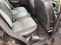 USED 2012 62 LAND ROVER FREELANDER 2 2.2 SD4 XS SUV 5dr Diesel CommandShift 4WD Euro 5 (190 ps) 9 SERVICE STAMPS