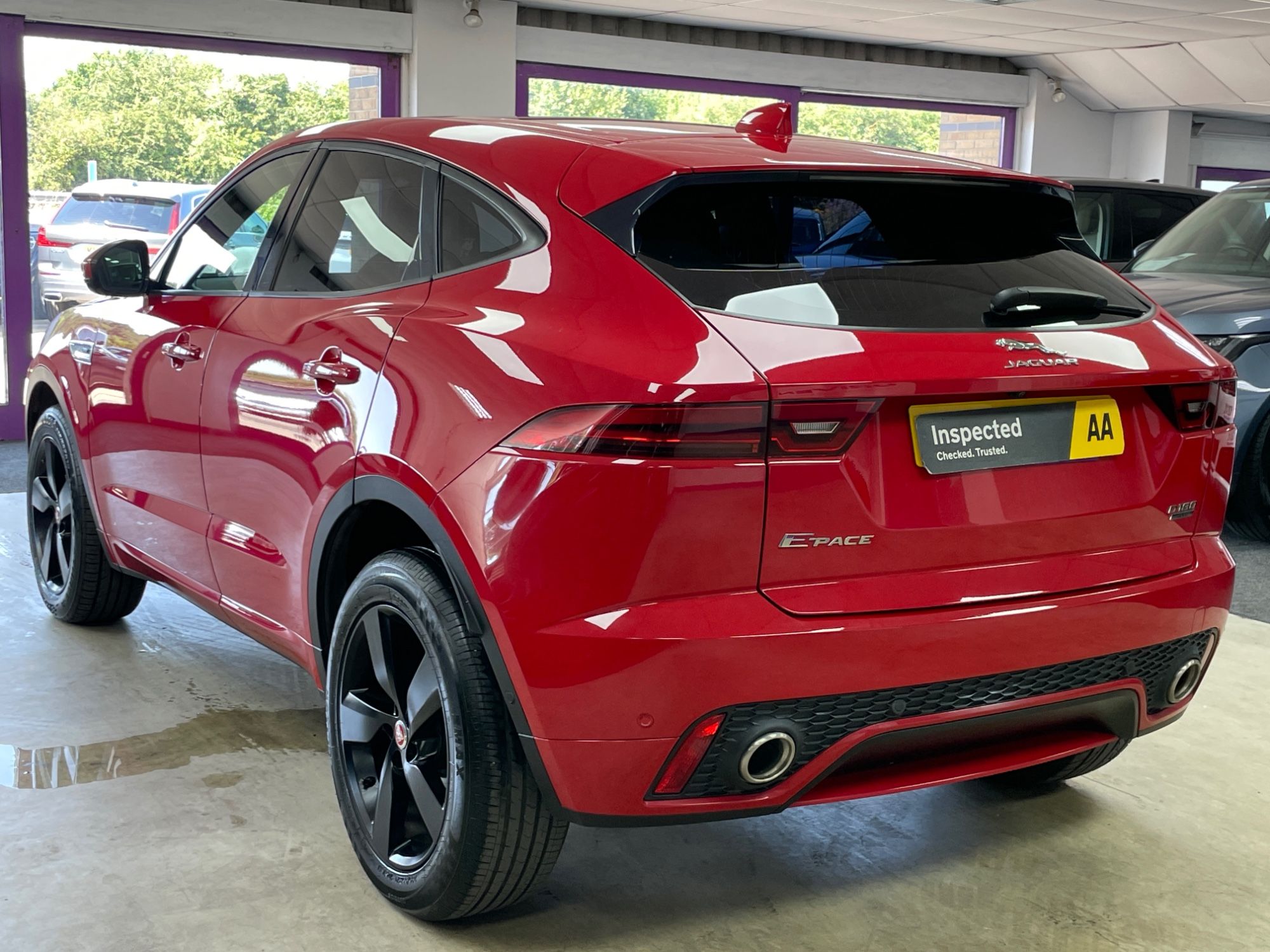 USED 2019 19 JAGUAR E-PACE 2.0 D180 R-Dynamic SE SUV 5dr Diesel Auto AWD Euro 6 (s/s) (180 ps) 