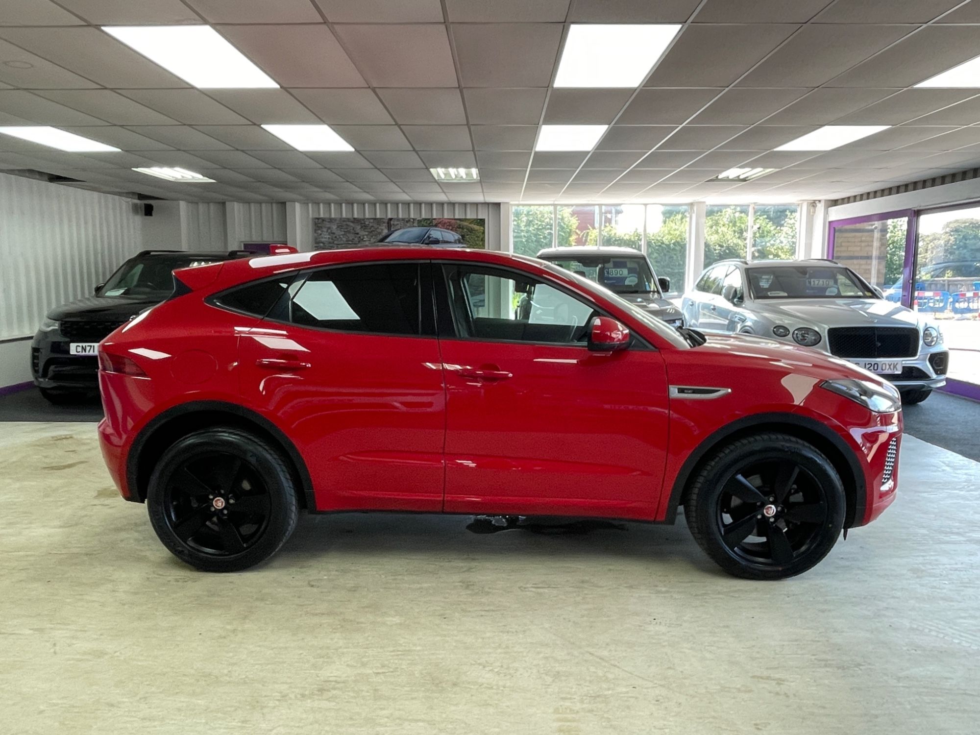 USED 2019 19 JAGUAR E-PACE 2.0 D180 R-Dynamic SE SUV 5dr Diesel Auto AWD Euro 6 (s/s) (180 ps) 