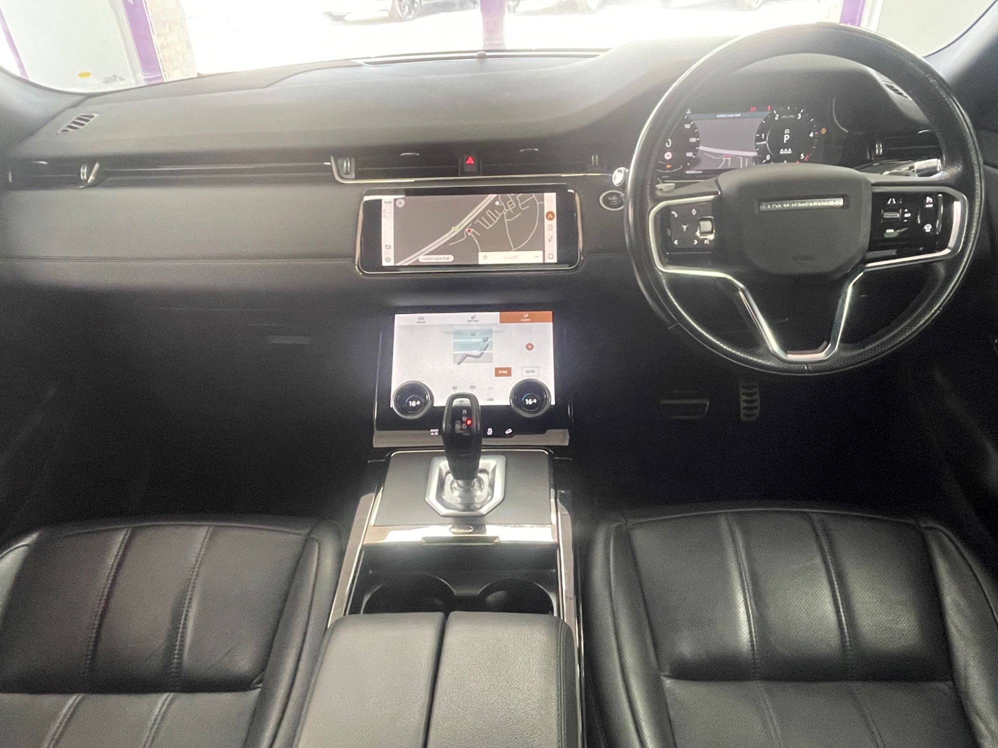 USED 2021 21 LAND ROVER RANGE ROVER EVOQUE 2.0 D200 MHEV R-Dynamic SE SUV 5dr Diesel Auto 4WD Euro 6 (s/s) (204 ps) 