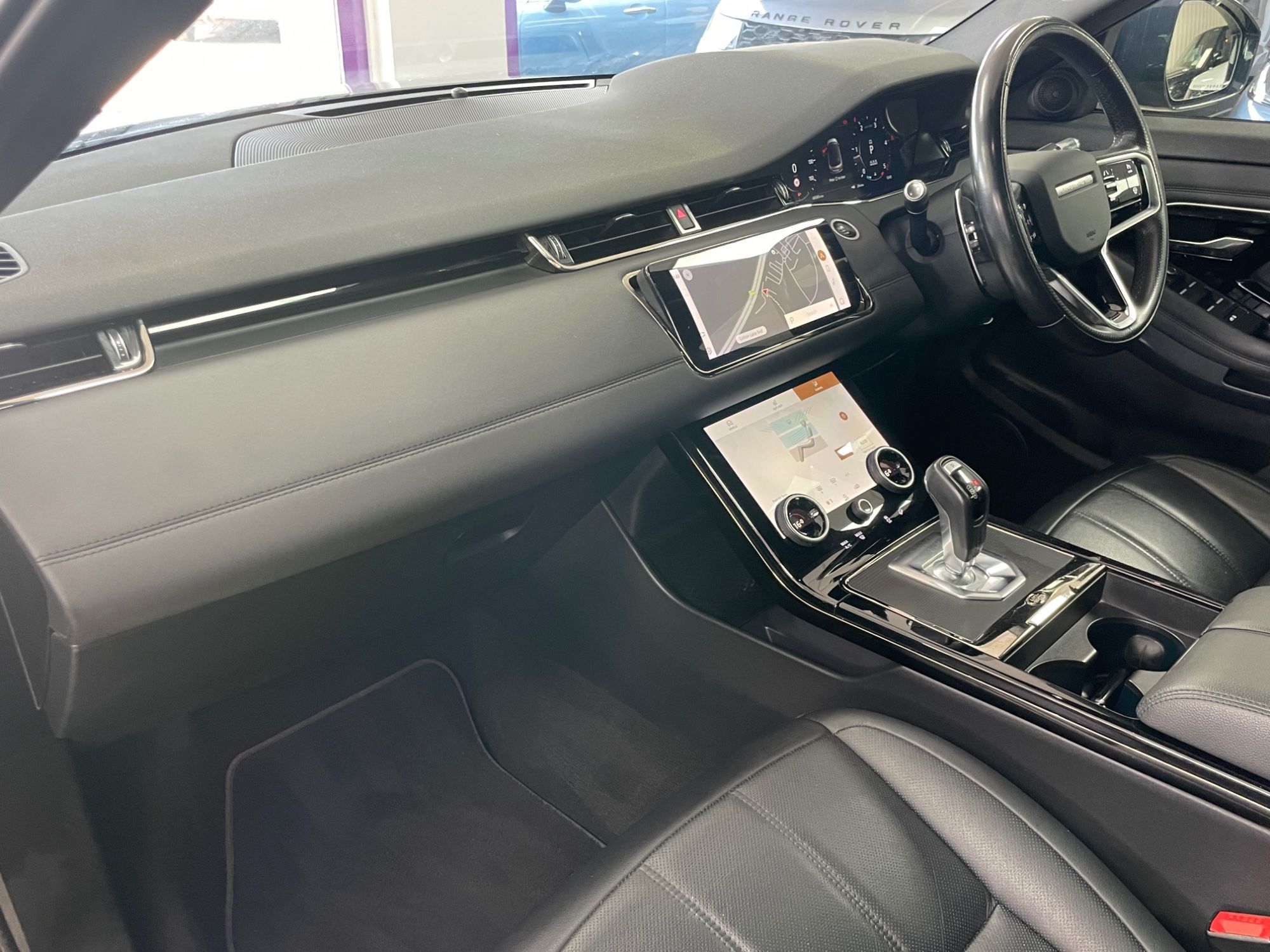 USED 2021 21 LAND ROVER RANGE ROVER EVOQUE 2.0 D200 MHEV R-Dynamic SE SUV 5dr Diesel Auto 4WD Euro 6 (s/s) (204 ps) 