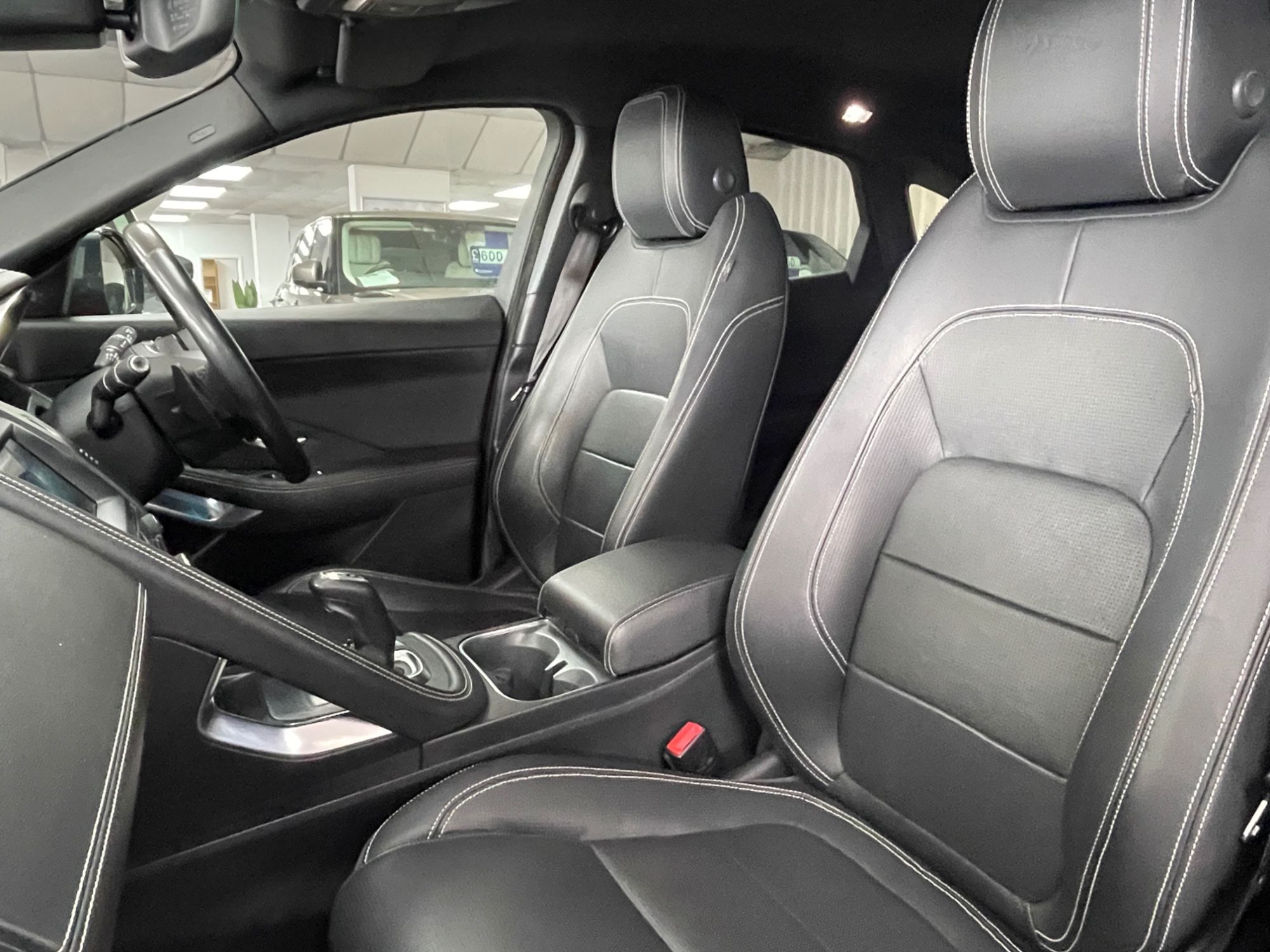 USED 2019 19 JAGUAR E-PACE 2.0 D180 R-Dynamic HSE SUV 5dr Diesel Auto AWD Euro 6 (s/s) (180 ps) 