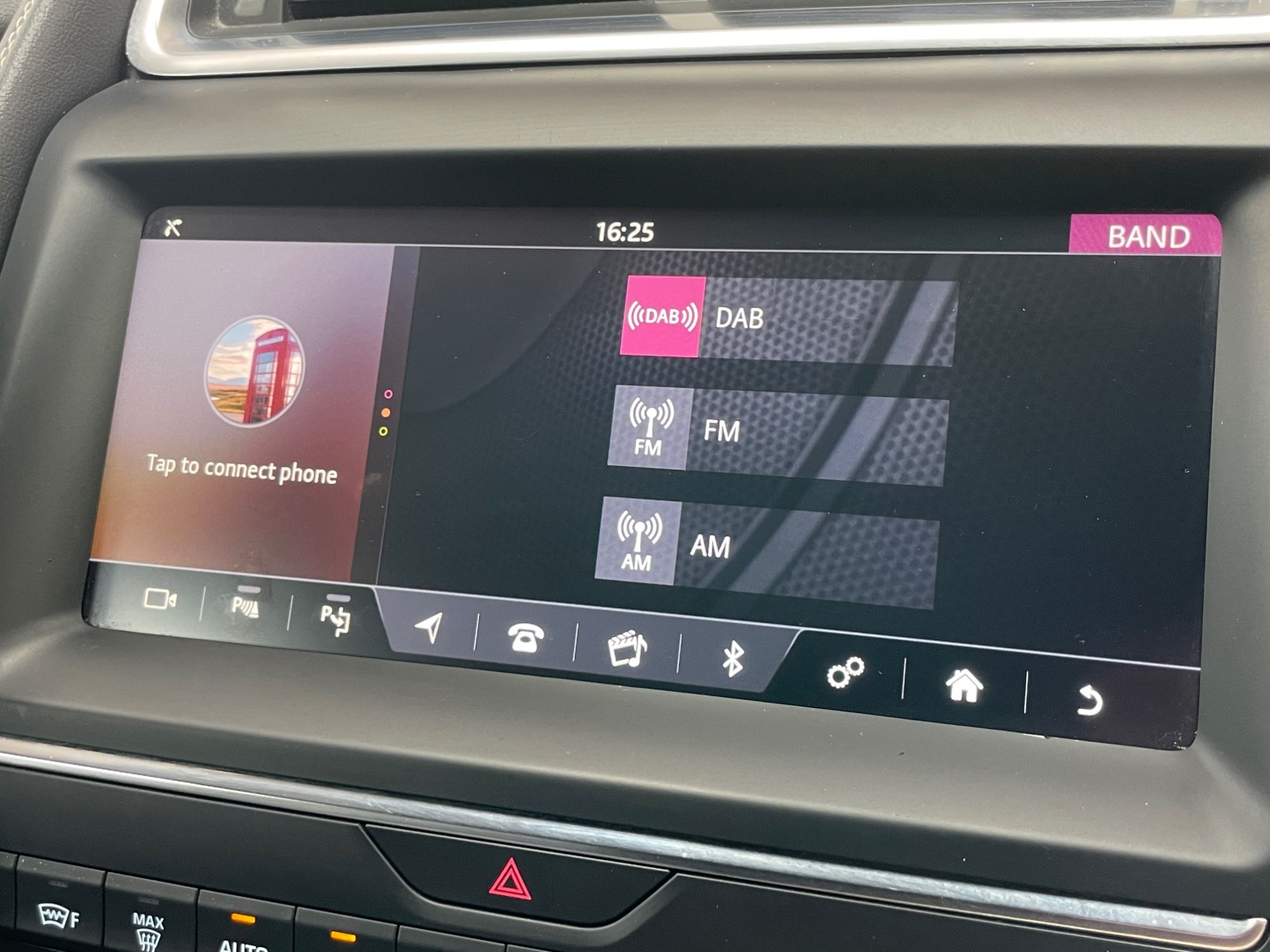 USED 2019 19 JAGUAR E-PACE 2.0 D180 R-Dynamic HSE SUV 5dr Diesel Auto AWD Euro 6 (s/s) (180 ps) 