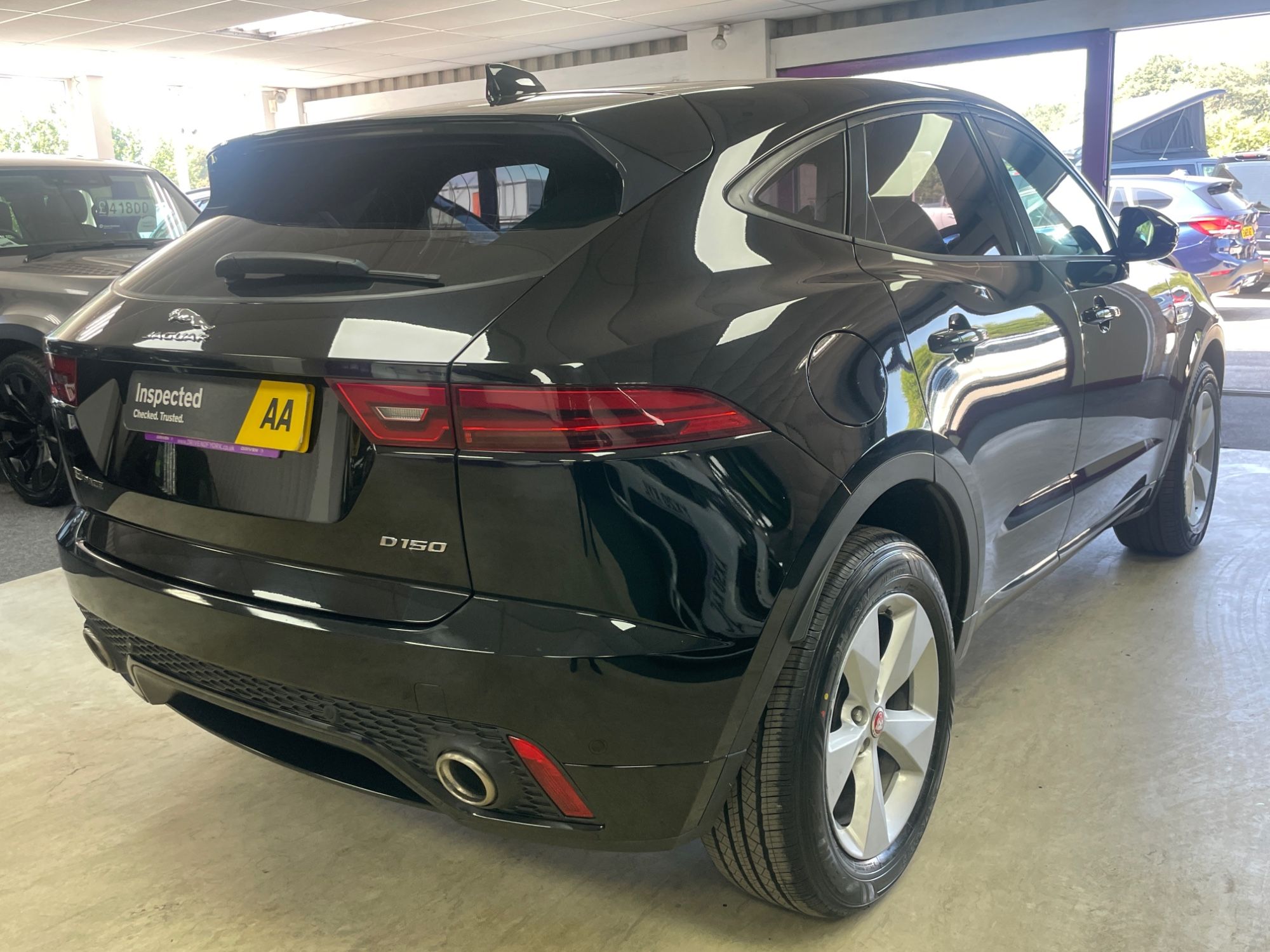 USED 2019 19 JAGUAR E-PACE 2.0 D150 R-Dynamic S SUV 5dr Diesel Manual Euro 6 (s/s) (150 ps) 