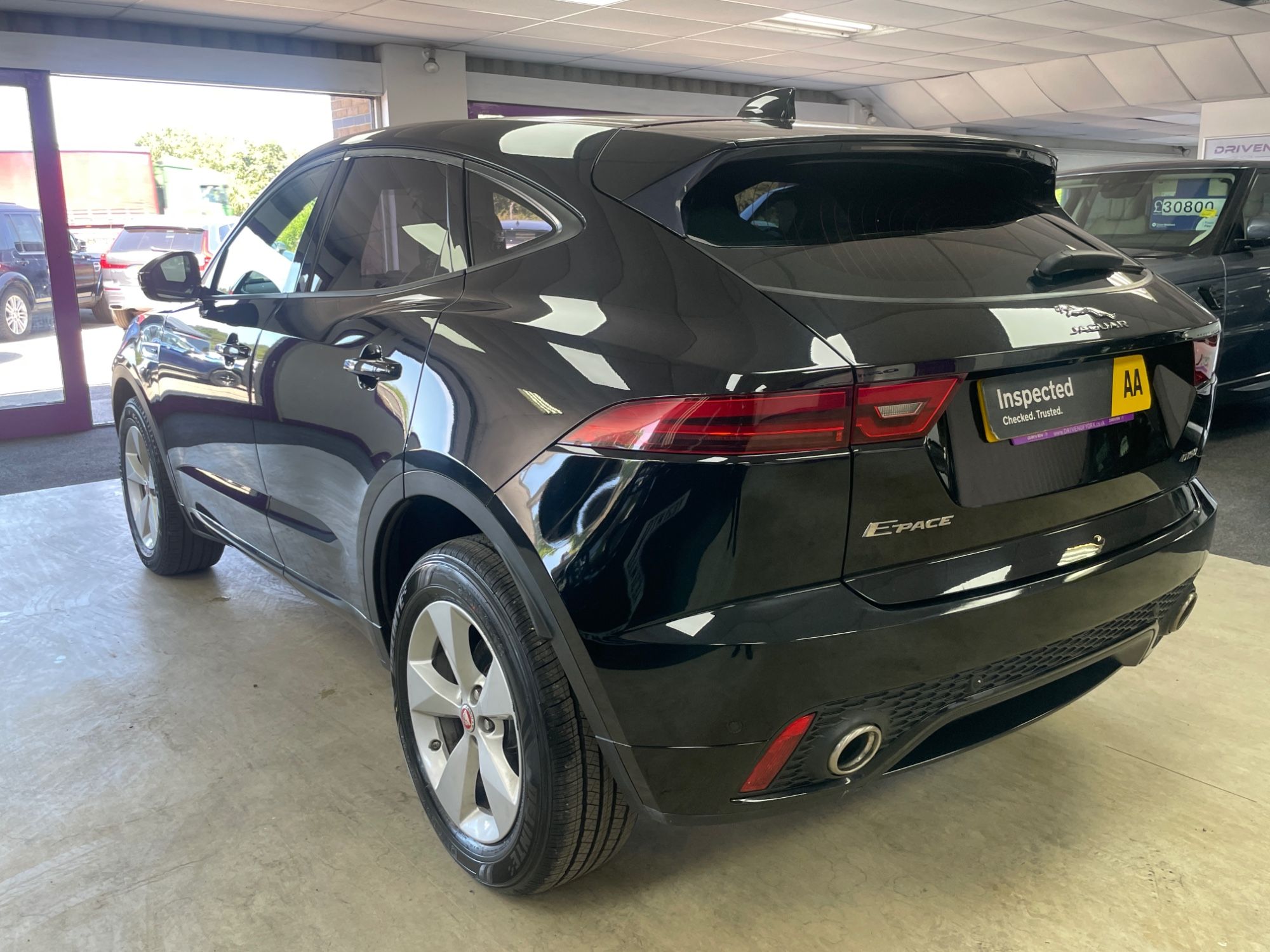 USED 2019 19 JAGUAR E-PACE 2.0 D150 R-Dynamic S SUV 5dr Diesel Manual Euro 6 (s/s) (150 ps) 
