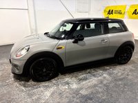 USED 2017 17 MINI HATCH 1.5 Cooper Hatchback 3dr Petrol Manual Euro 6 (s/s) (136 ps) Air Con-2 Keys-Great History