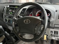 USED 2010 60 TOYOTA HI-LUX 2.5 D-4D HL3 Pickup 4dr Diesel Manual 4WD (194 g/km, 144 bhp) 