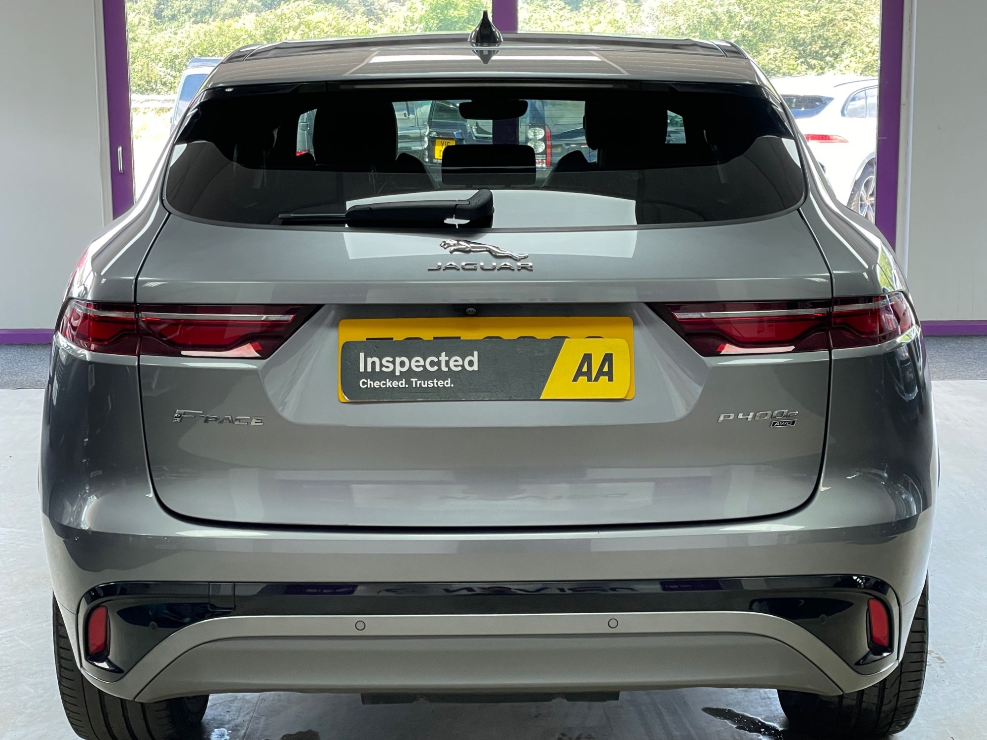 USED 2022 22 JAGUAR F-PACE 2.0 P400e 17.1kWh R-Dynamic SE SUV 5dr Petrol Plug-in Hybrid Auto AWD Euro 6 (s/s) (404 ps) 