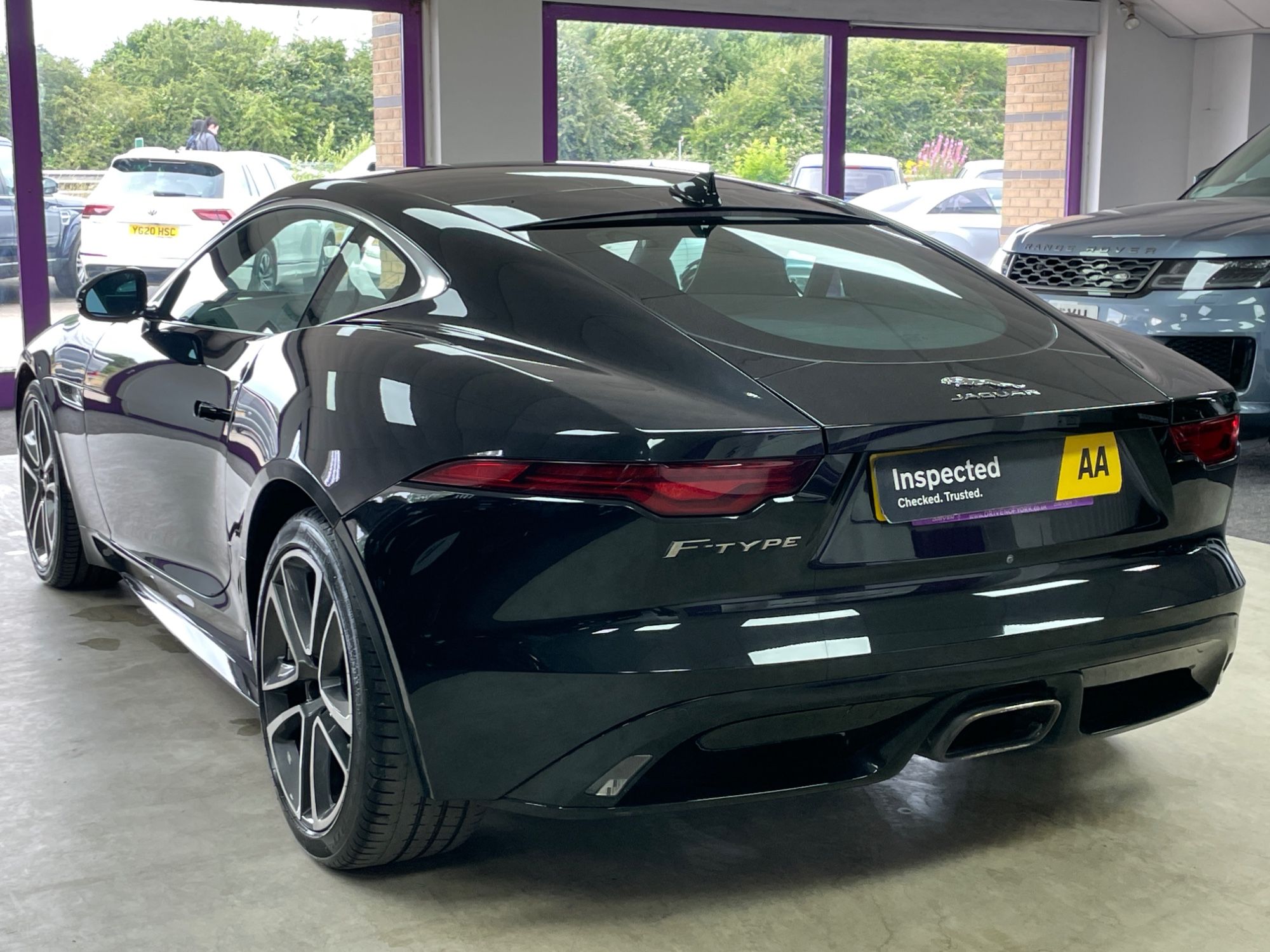 USED 2022 71 JAGUAR F-TYPE 2.0i R-Dynamic Coupe 2dr Petrol Auto Euro 6 (s/s) (300 ps) 