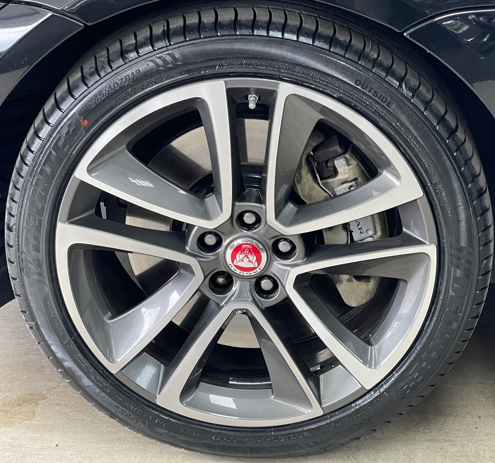 USED 2022 71 JAGUAR F-TYPE 2.0i R-Dynamic Coupe 2dr Petrol Auto Euro 6 (s/s) (300 ps) 