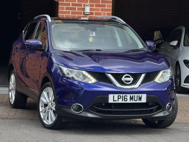 View our NISSAN QASHQAI