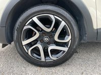 USED 2017 17 RENAULT CAPTUR 0.9 TCe ENERGY Dynamique S Nav SUV 5dr Petrol Manual Euro 6 (s/s) (90 ps) LOW MILEAGE + FULL HISTORY