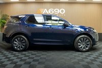 USED 2020 70 LAND ROVER DISCOVERY SPORT 2.0 D180 MHEV R-Dynamic SE SUV 5dr Diesel Auto 4WD Euro 6 (s/s) (180 ps) Fixed Panoramic Glass Roof