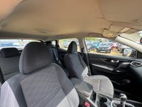 USED 2015 65 NISSAN QASHQAI 1.2 DIG-T Acenta SUV 5dr Petrol Manual 2WD Euro 6 (s/s) (115 ps) FAMILY SUV