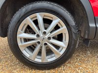 USED 2015 65 NISSAN QASHQAI 1.2 DIG-T Acenta SUV 5dr Petrol Manual 2WD Euro 6 (s/s) (115 ps) FAMILY SUV