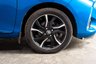 USED 2017 17 TOYOTA YARIS 1.5 VVT-h Blue Bi-Tone Hatchback 5dr Petrol Hybrid E-CVT Euro 6 (s/s) (100 ps) 