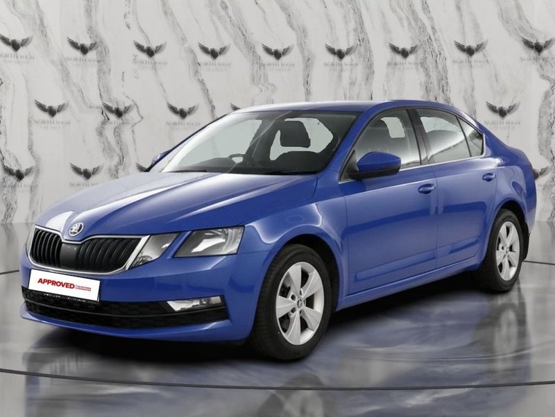 2019 Škoda Octavia in blue — photo 3 of 14