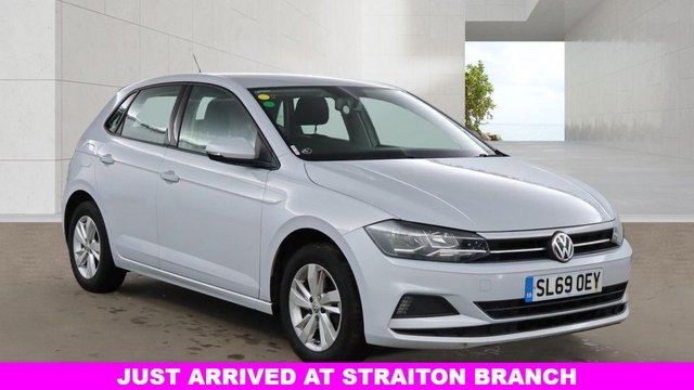 View our Volkswagen Polo 1.6 TDI SE Hatchback 5dr Diesel Manual Euro 6 (s/s) (80 ps)