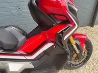 USED 2018 68 HONDA X-ADV 750 Scooter Petrol DCT Euro 4 (54 ps) X-CELLENT - X-AMPLE ADVENTURE SCOOT