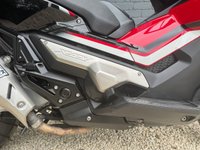 USED 2018 68 HONDA X-ADV 750 Scooter Petrol DCT Euro 4 (54 ps) X-CELLENT - X-AMPLE ADVENTURE SCOOT
