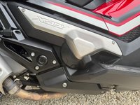 USED 2018 68 HONDA X-ADV 750 Scooter Petrol DCT Euro 4 (54 ps) X-CELLENT - X-AMPLE ADVENTURE SCOOT