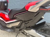 USED 2018 68 HONDA X-ADV 750 Scooter Petrol DCT Euro 4 (54 ps) X-CELLENT - X-AMPLE ADVENTURE SCOOT