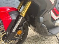 USED 2018 68 HONDA X-ADV 750 Scooter Petrol DCT Euro 4 (54 ps) X-CELLENT - X-AMPLE ADVENTURE SCOOT