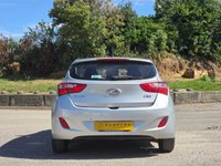 USED 2014 14 HYUNDAI I30 1.6 CRDi Blue Drive Active Hatchback 5dr Diesel Manual Euro 5 (s/s) (110 ps) 