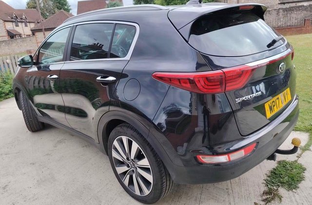 View our KIA SPORTAGE