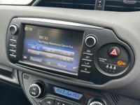 USED 2019 19 TOYOTA YARIS 1.5 VVT-h Icon Tech Hatchback 5dr Petrol Hybrid E-CVT Euro 6 (s/s) (100 ps) 