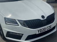 USED 2020 20 SKODA OCTAVIA 2.0 TSI GPF vRS Hatchback 5dr Petrol DSG Euro 6 (s/s) (245 ps) AUTO -- FULL SERVICE HISTORY -- HEATED SEATS -- SAT NAV -- CRUISE