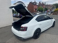 USED 2020 20 SKODA OCTAVIA 2.0 TSI GPF vRS Hatchback 5dr Petrol DSG Euro 6 (s/s) (245 ps) AUTO -- FULL SERVICE HISTORY -- HEATED SEATS -- SAT NAV -- CRUISE