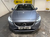 USED 2018 18 VOLVO V40 2.0 T3 GPF Inscription Hatchback 5dr Petrol Manual Euro 6 (s/s) (152 ps) Great Service History-2 Keys-Full Leather-Sat Nav-Leather-Bluetooth-Cruise