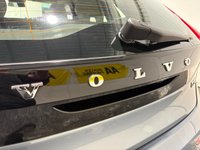 USED 2018 18 VOLVO V40 2.0 T3 GPF Inscription Hatchback 5dr Petrol Manual Euro 6 (s/s) (152 ps) Great Service History-2 Keys-Full Leather-Sat Nav-Leather-Bluetooth-Cruise