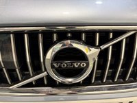 USED 2018 18 VOLVO V40 2.0 T3 GPF Inscription Hatchback 5dr Petrol Manual Euro 6 (s/s) (152 ps) Great Service History-2 Keys-Full Leather-Sat Nav-Leather-Bluetooth-Cruise